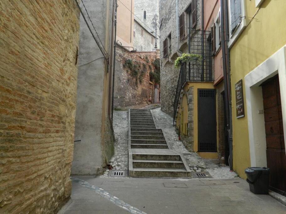 Appartamento Casa Dell'Oliveto "Parcheggio Gratuito" Narni Esterno foto