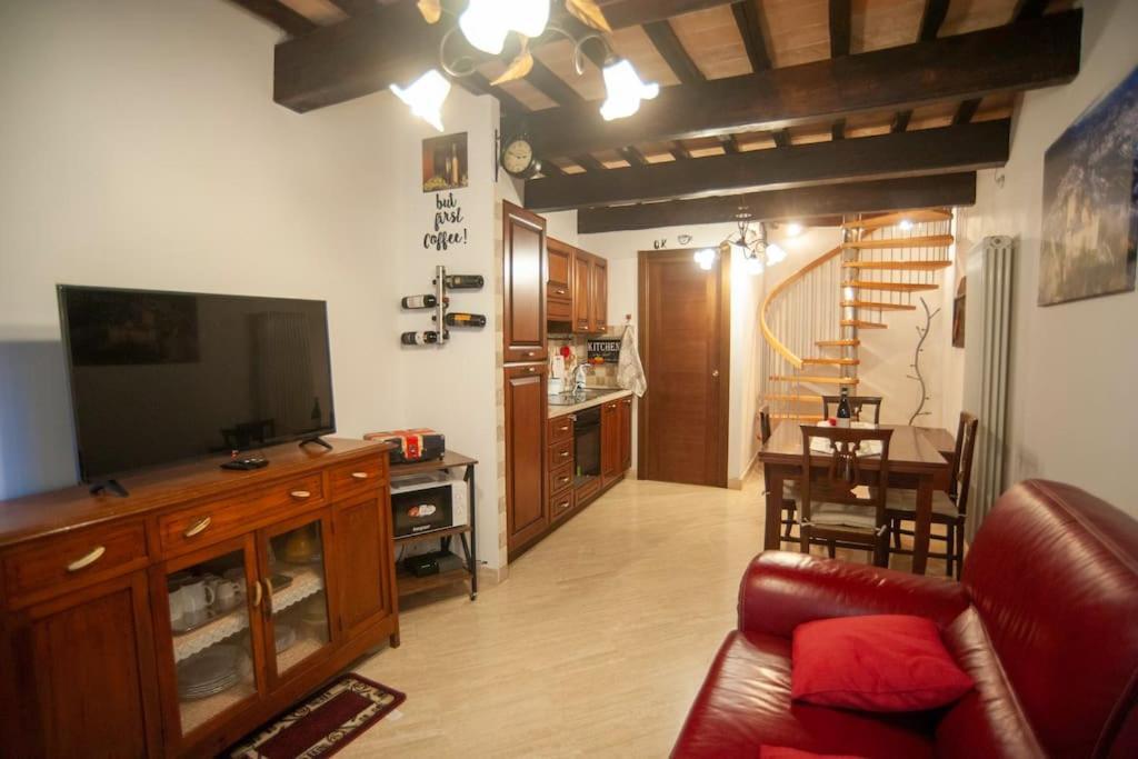 Appartamento Casa Dell'Oliveto "Parcheggio Gratuito" Narni Esterno foto