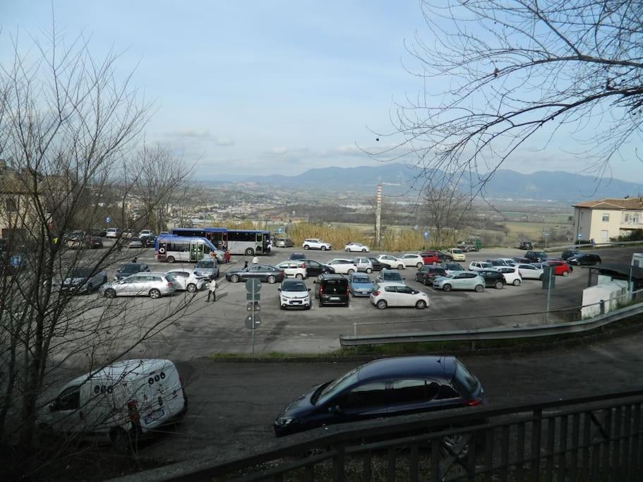 Appartamento Casa Dell'Oliveto "Parcheggio Gratuito" Narni Esterno foto